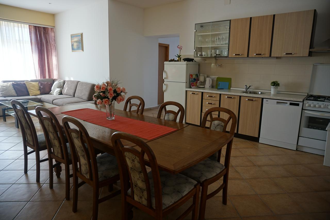 Apartments Ivancic โนวีวีโนดอลสกี ภายนอก รูปภาพ